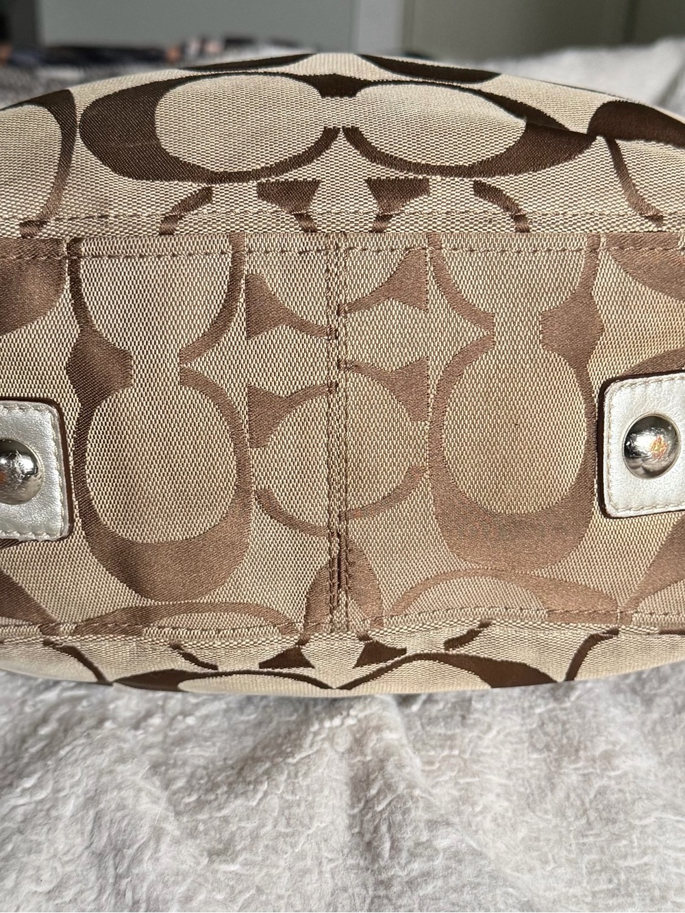 Vintage Coach Signature Hobo Bag - Picture 3 of 10